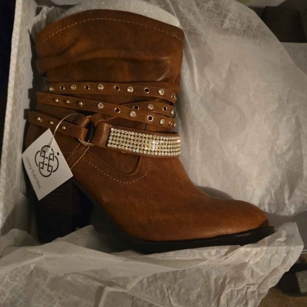Daisy Fuentes Brown Ankle Boots with Rhinestone Straps
